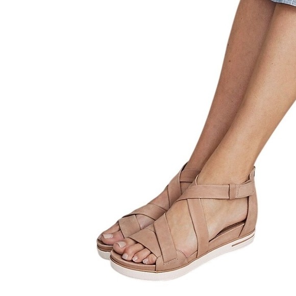 Eileen Fisher Women Tan Leather Strappy Wedge Sandals Size 9 - Picture 2 of 13